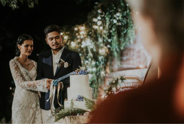 7 Selebriti yang Menikah dengan Konsep Garden Party (2)
