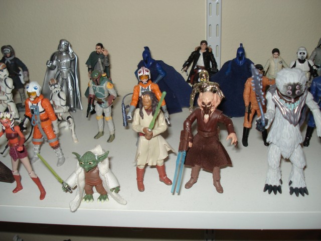 Ilustrasi action figure (Foto: MGF Customs/Reviews/ Flickr)