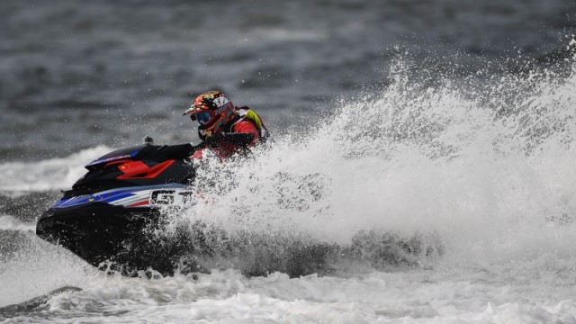 Ilustrasi Jetski. Foto: ANTARA FOTO/INASGOC/BRAM SELO AGUNG