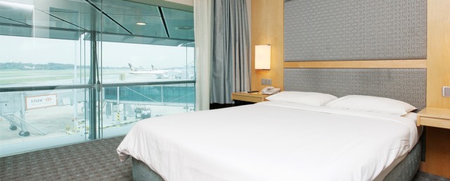 Salah Satu Hotel di Changi International Airport (Foto: www.changiairport.com)