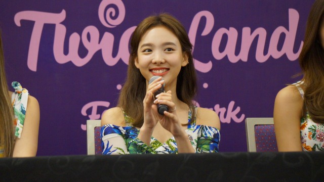 Nayeon Twice di acara konferensi pers Twice Land 2 in Jakarta, ICE BSD, Tangerang, Jumat (24/8). Foto: Niken Nurani/kumparan