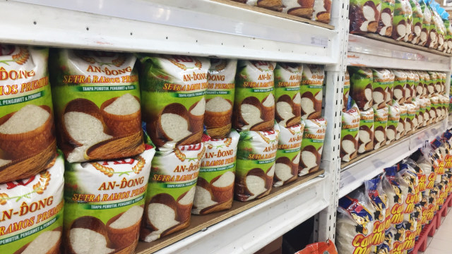 Label Pada Beras Kemasan. (Foto: Selfy Sandra Momongan/kumparan)