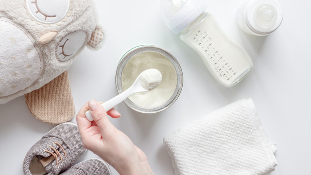 Ilustrasi Susu Formula (Foto: Shutterstock)