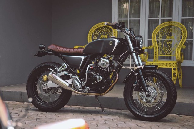 Yamaha Scorpio ala Scrambler (Foto: dok. Katros Garage)