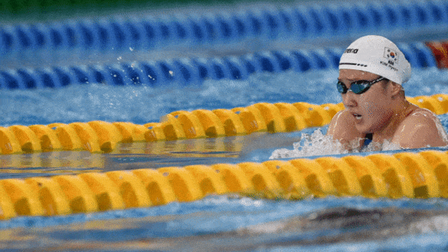 Kim Hye-jin  atlet renang korea (Foto: AFP)
