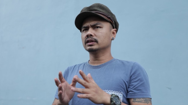 Presenter Wendi Cagur, usai mengisi acara di kawasan Kapten Tendean, Mampang, Jakarta Selatan, Senin (27/8). (Foto: Regina Kunthi Rosary/kumparan)