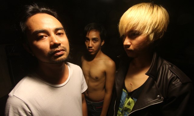 Band Yogja dan Solo Jelajahi Bar dan Cafe di  Bali