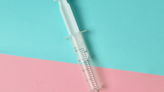 Ilustrasi spuit ASI perah. (Foto: Shutter stock)