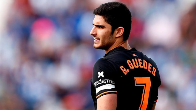 Goncalo Guedes resmi kembali ke Valencia. (Foto: AFP/Benjamin Cremel)