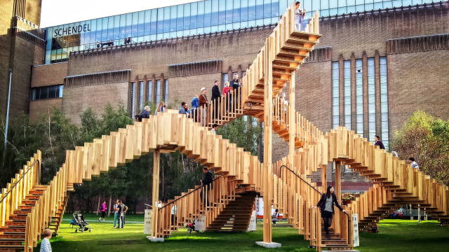 Endless Stairs di Tate Modern, London (Foto: Flickr/Garry Knight)
