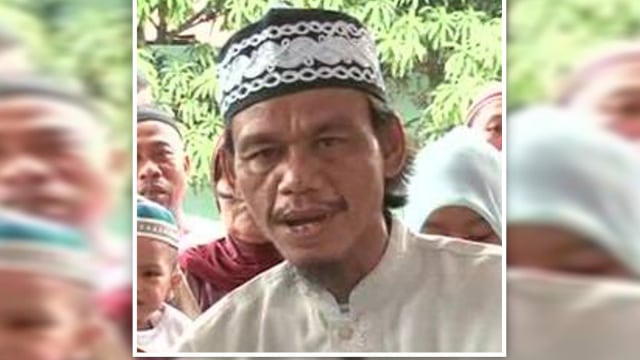 Ustad Cepot, salah satu pendakwah yang dikenal masyarakat karena keunikannya dalam menyampaikan dakwah (Foto: twitter/@boy_akbar1996)