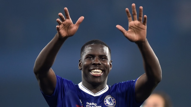 Kurt Zouma dengan kostum Chelsea. (Foto: Reuters/Hannah McKay)