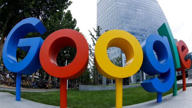 Logo Google Foto: REUTERS/Thomas Peter