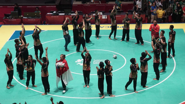Atlet pencak silat Indonesia di Asian Games 2018. (Foto: Aditia Noviansyah/kumparan)