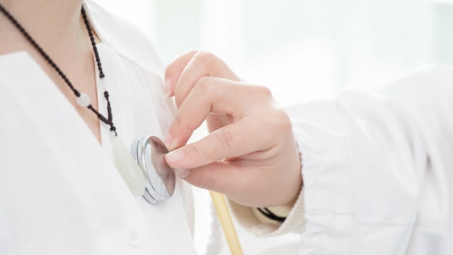 Ilustrasi Memeriksaan Diri ke Dokter (Foto: Pixabay)