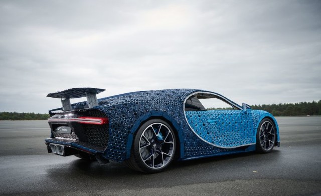 Lego Bugatti Chiron  (Foto: dok. Caranddriver)