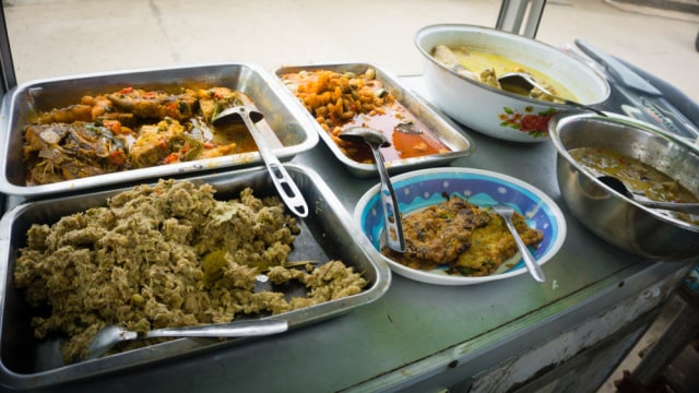 Makanan warteg (Foto: Dok. Shutterstock)