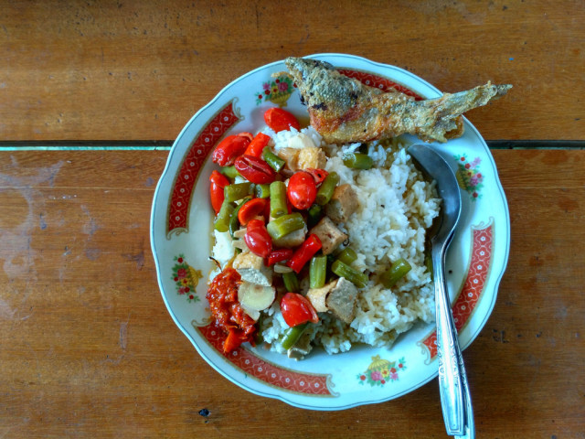 Makanan warteg (Foto: Dok. Shutterstock)