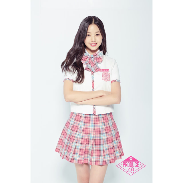 Potret 12 Member IZ*ONE, Girl Group Jebolan Produce 48 (1)