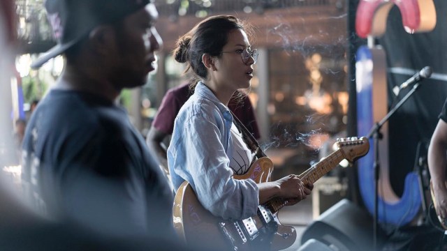 9 Potret Danilla Riyadi saat Manggung (1)