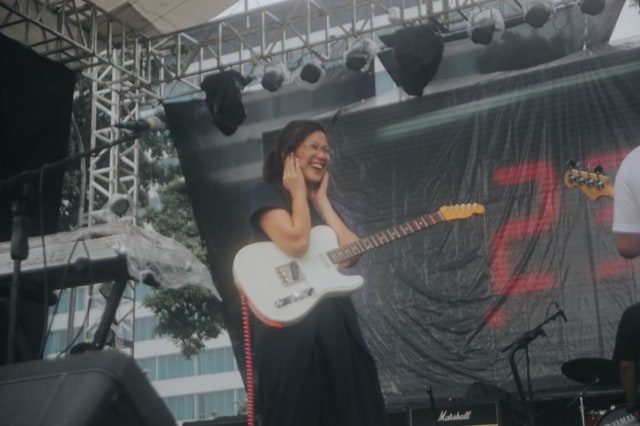 9 Potret Danilla Riyadi saat Manggung (5)