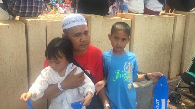 Bowo, salah satu warga Bekasi yang kehabisan tiket penutupan Asian Games 2018. (Foto: Raga Imam Masykur/kumparan)