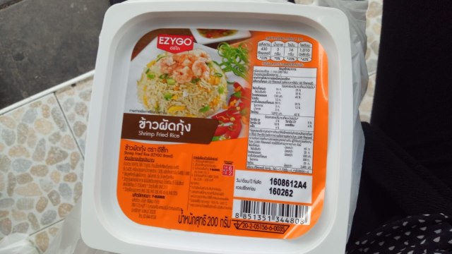 Thailand D-2: Berburu Candi, Bunga Goreng, dan Kalap Belanja di Bangkok (2)