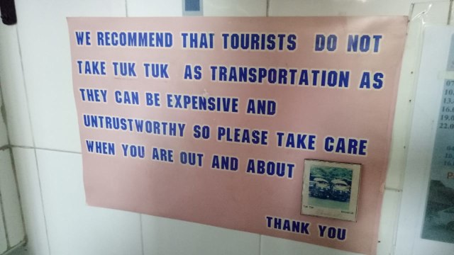 Thailand D-2: Berburu Candi, Bunga Goreng, dan Kalap Belanja di Bangkok (1)