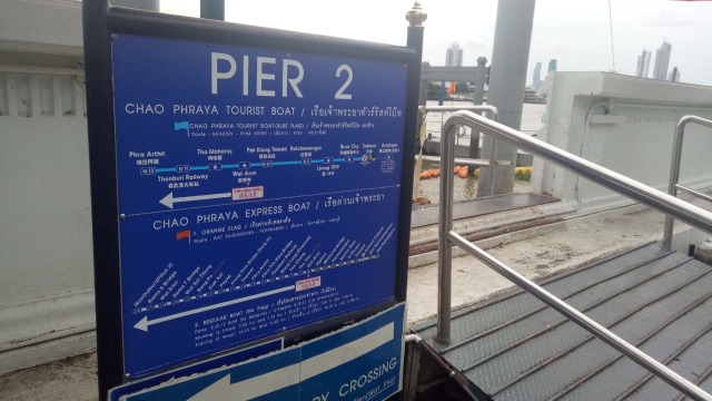 Thailand D-2: Berburu Candi, Bunga Goreng, dan Kalap Belanja di Bangkok (9)