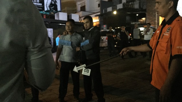 Polisi Gelar Rekonstruksi Kasus Penembakan di Pasteur Bandung (Foto: Iqbal Tawakal Lazuardi Siregar/kumparan)