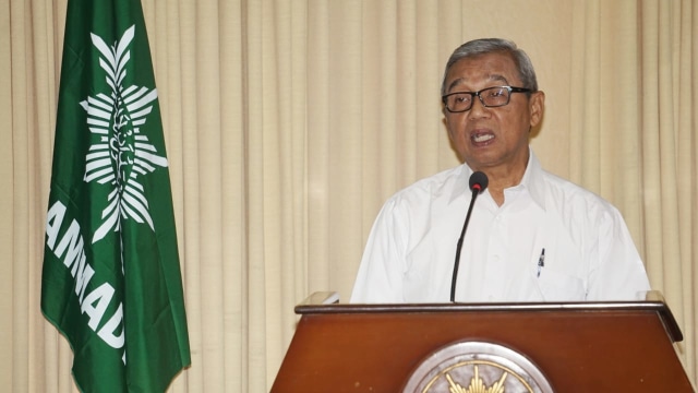Ketua PP Muhammadiyah, Busyro Muqoddas memberikan sambutan pada acara Diskusi Publik "Pemilu Berintegritas" di Auditorium Pusat Dakwah Muhamadiyah, Jakarta, Selasa (4/9). (Foto: Jamal Ramadhan/kumparan)