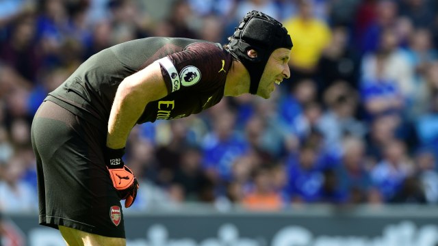 Petr Cech di laga melawan Cardiff City. (Foto: REUTERS/Rebecca Naden )