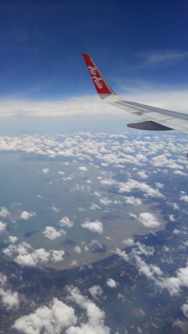 Menengok Kehidupan Malam di Bangla Street, Phuket (12)
