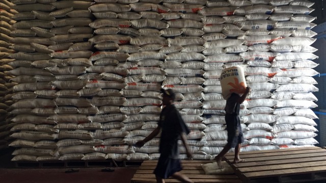 Gudang Bulog Divre DKI Jakarta dan Banten, Jakarta Utara. (Foto: Abdul Latif/kumparan)