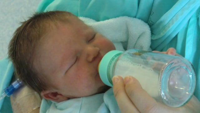 Pemberian Susu Formula pada Bayi Harus dengan Alasan Medis (Foto: Pixabay)