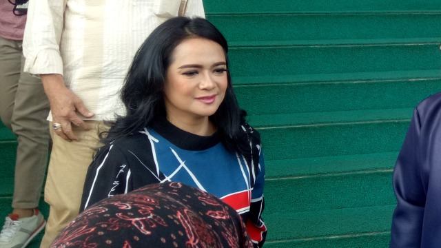 Shezy Idris di Pengadilan Agama Jakarta Barat. (Foto: Ainul Qalbi/kumparan)