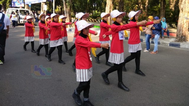 Inilah Pemenang Gerak Jalan 8 Kilometer Kabupaten Bojonegoro 