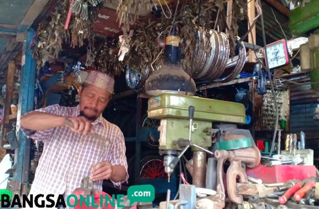 KPK Sewa Ahli Kunci Pasar Templek untuk Buka Brankas di Rumah Dinas Wali Kota Blitar