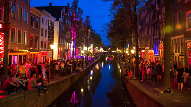 Kawasan De Wallen di Belanda (Foto: Flickr/not4rthur)
