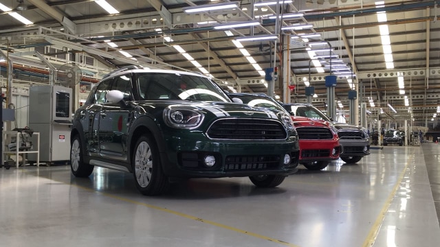 MINI Cooper Countryman rakitan lokal (Foto: Aditya Pratama Niagara/kumparanOTO)