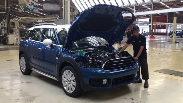 MINI Cooper Countryman rakitan lokal (Foto: Aditya Pratama Niagara/kumparanOTO)