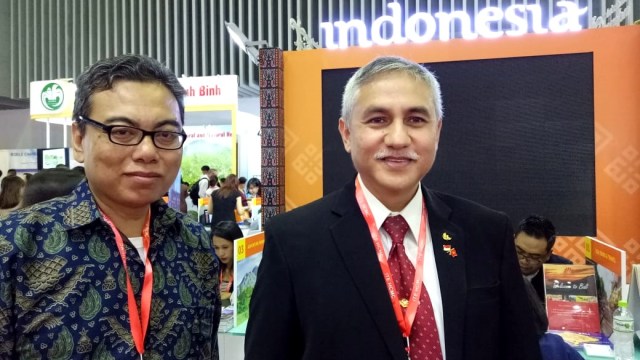 Konjen RI, Hanif Salim (kanan) di Ho Chi Minh City. (Foto: Michael Agustinus/kumparan)