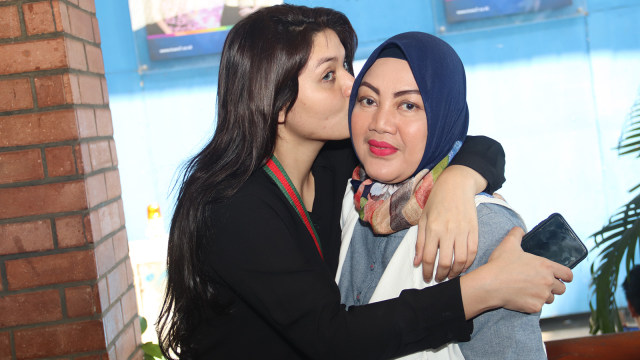 Hilda Vitri dan Ibunda (Foto: Munady)