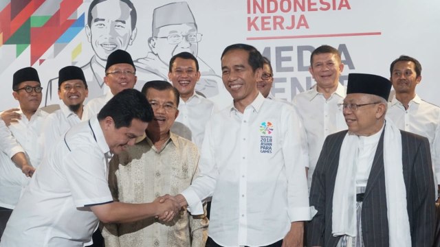 Penetapan Erick Thohir sebagai ketua Tim Kampanye Nasional Joko Widodo dan Ma'ruf Amin di Posko Cemara, Jumat (7/9/18). Foto: Fanny Kusumawardhani/kumparan