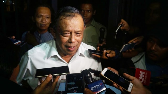 Djoko Santoso tiba di Kartanegara, Jumat (7/9/18). (Foto: Jamal Ramadhan/kumparan)