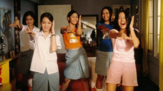 Sissy Prescillia di Film 'Ada Apa dengan Cinta?' (Foto: IMDb)