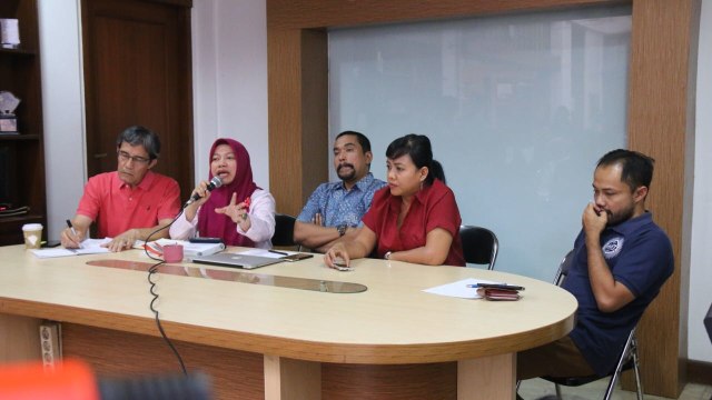 NETGRIT Hadar Nafis Gumay, Direktur Eksekutif Perludem Titi Anggraini, Dosen Unand Padang Charles Simabura, Dosen STIH Jentera Bivitri Susanti, dan Koord. Divisi Korupsi Politik ICW Donal Fariz di Diskusi Polemik Pencalonan Napi Korupsi di ICW, Jakarta, Minggu (9/9/2018). (Foto: Eny Immanuella Gloria)