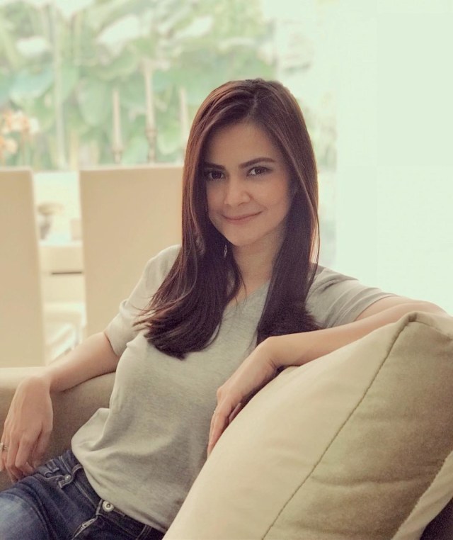 6 Selebriti Usia 40 Tahun yang Masih Terlihat Muda (1)