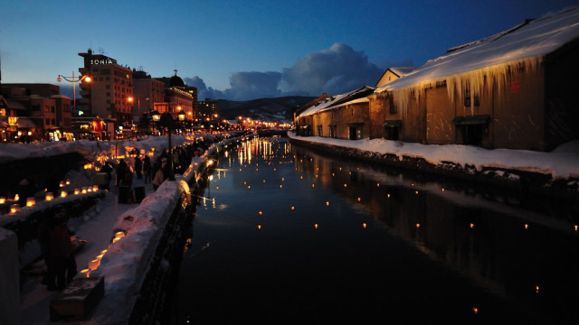 Pemandangan Otaru Canal pada malam hari (Foto: Flickr/Reginald Penitio)