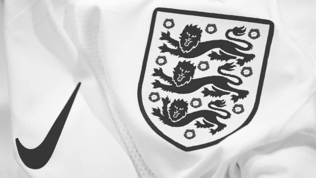The Three Lions, logo Timnas Inggris. (Foto: Franck Fife/AFP)